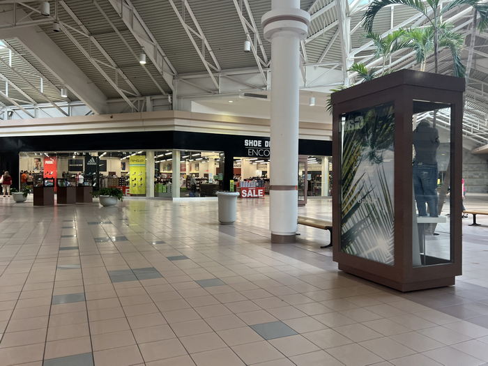 Midland Mall - July 31 2022 (newer photo)